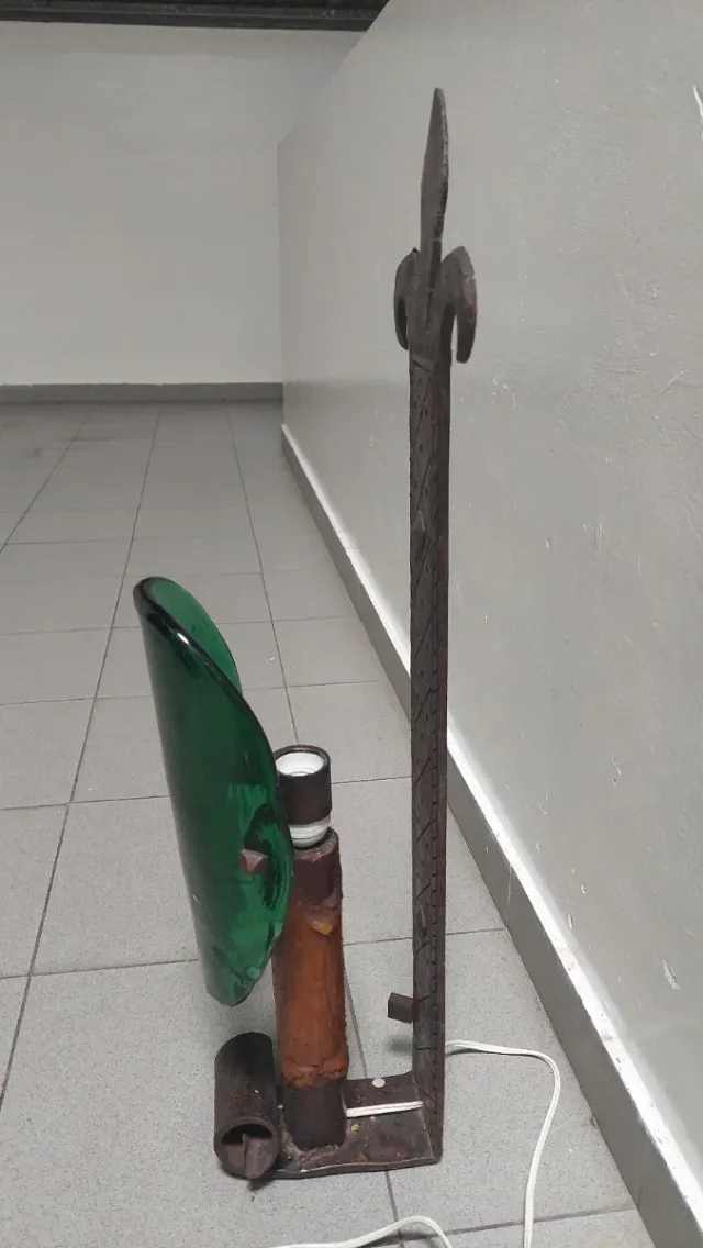 Lámpara artesanal única