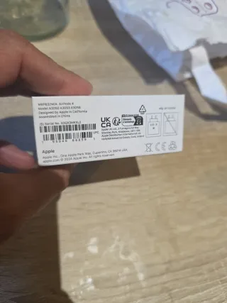 Airpods 4 Nuevos Apple con su cargador Original