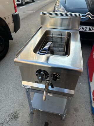 Freidora de gas profesional