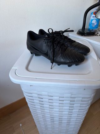 Zapatos Nike Fútbol Negros