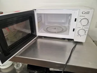 Microondas EAS ELECTRIC Grill seminuevo