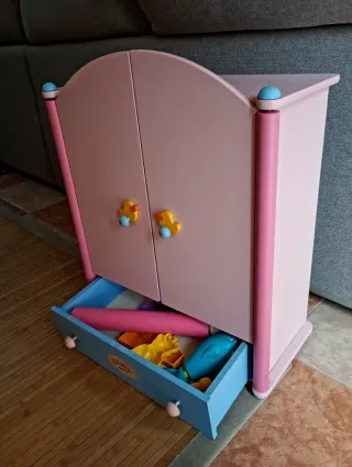 Mueble infantil rosa y azul