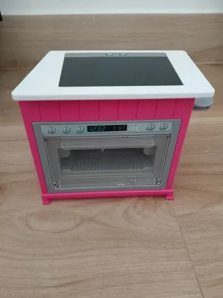 Horno de Juguete Barbie Rosa y con plancha