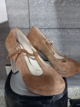 Zapatos de tacón Primadonna marrones