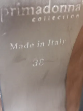 Zapatos de tacón Primadonna marrones