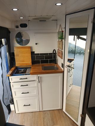 Furgoneta Camper Fiat Ducato L2H2 homologada