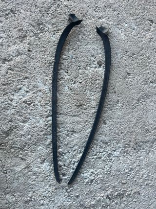 Plásticos parabrisas Seat León MK1