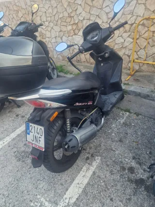 Scooter Negra Automática