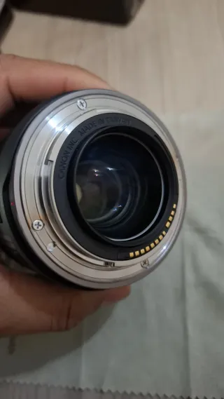 Canon RF 35mm f1.8 Macro IS STM (Excelente Estado)