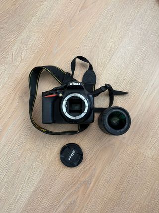Cámara Nikon D3500 + Objetivo 18-55mm