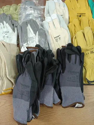 Lote de guantes de trabajo varios