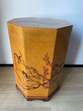Mueble octogonal estilo chinoiserie