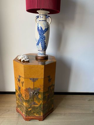 Mueble octogonal estilo chinoiserie