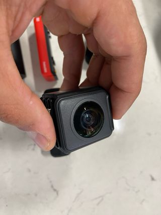 Insta360 One RS Cámara 360 + 2 Baterías