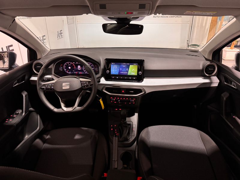SEAT Ibiza 2025, foto 8
