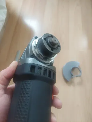 Black+Decker BEG220-QS Amoladora Angular