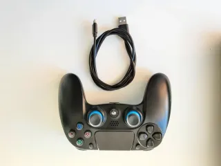 PS4 Slim 1TB + Mando + Cables. REVISADA COMPLETA