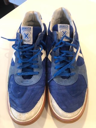 Zapatillas Munich Azules y Blancas