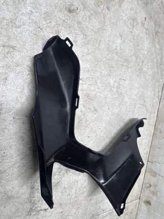 Tapa manillar inferior suzuki burgman 400 2009