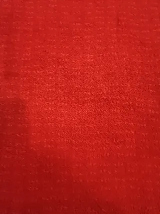 Alfombra roja de tela