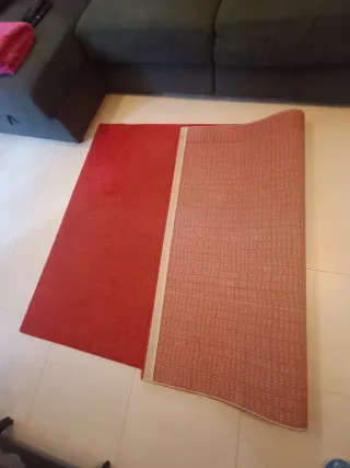 Alfombra roja de tela