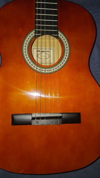 Guitarra acústica Sheffield +funda +accesorios