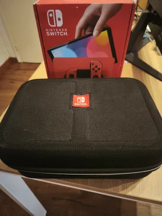 Nintendo Switch OLED Edición Mario + Estuche