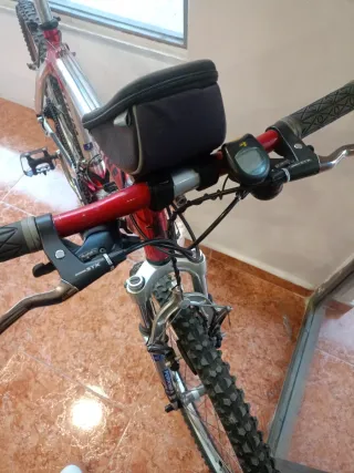 Bicicleta de Montaña Grisley Roja