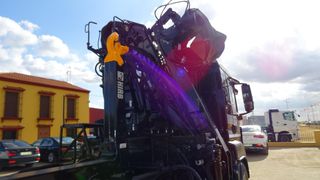 MAN TGS 26 440-CAMIONES GANCHO CON GRUA
