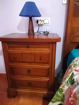 Mesitas de noche de madera