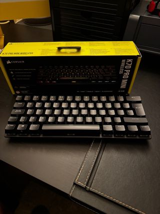 Corsair K70 PRO MINI WIRELESS Teclado Mecánico