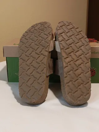 Sandalias Yokono Beige y Rosa