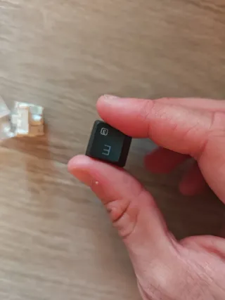 Teclado Royal Kludge RK68 Marrón Blanco