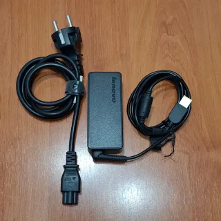 Ordenador Portatil  i5-6200u 15,6" 12gb Ram 240SSD