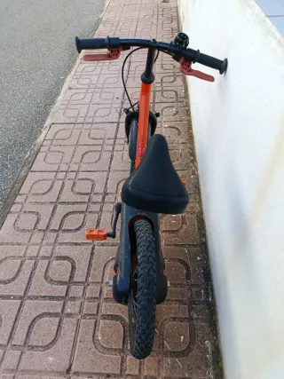 Bicicleta infantil B'TWIN naranja