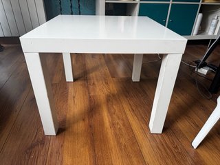 2 Mesas auxiliar Ikea negra y blanco regal carrito