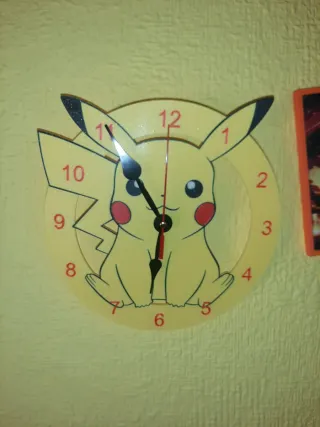 Reloj pared Pikachu
