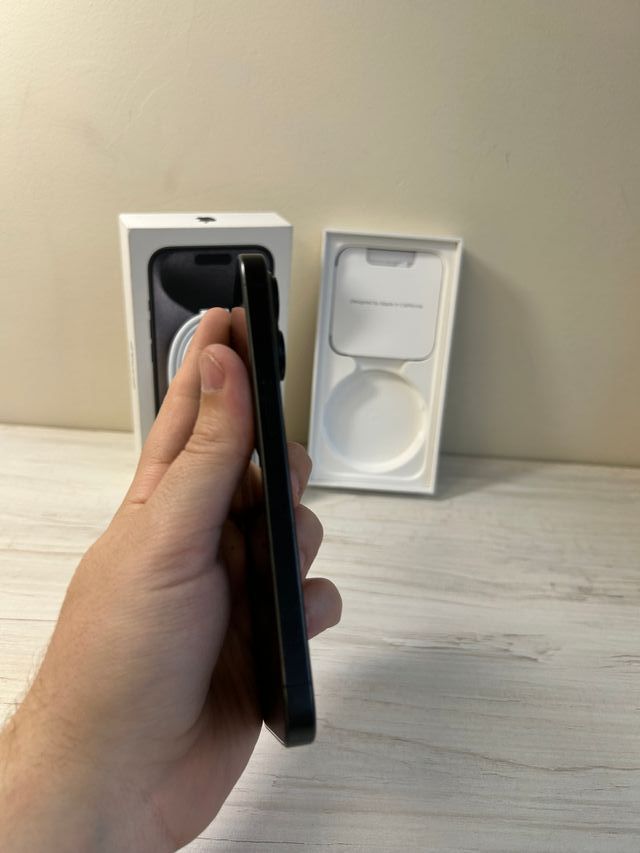 iPhone 15 Pro | GARANTÍA