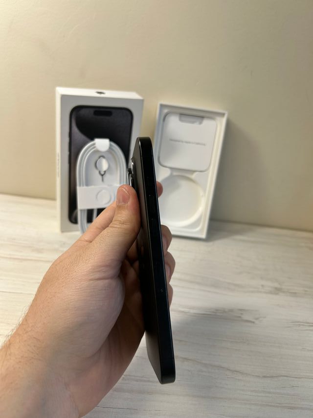 iPhone 15 Pro | GARANTÍA