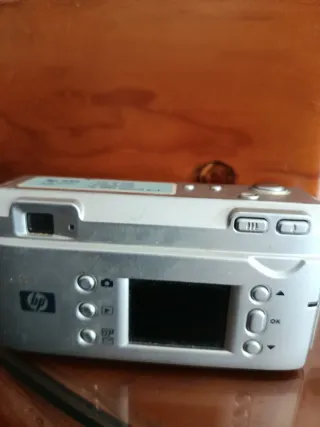 Cámara digital HP 435 3.1MP 5x Zoom