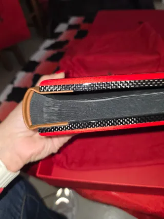 Portafoto Ferrari Pelle e Fibra di Carbonio