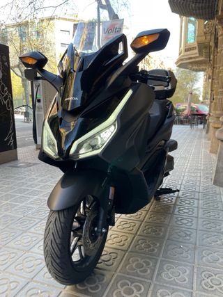 Honda Forza 350 2023 - 23.000 km