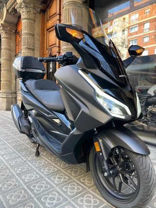 Honda Forza 350 2023 - 23.000 km