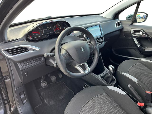 Peugeot 208 Gasolina 82cv 2015