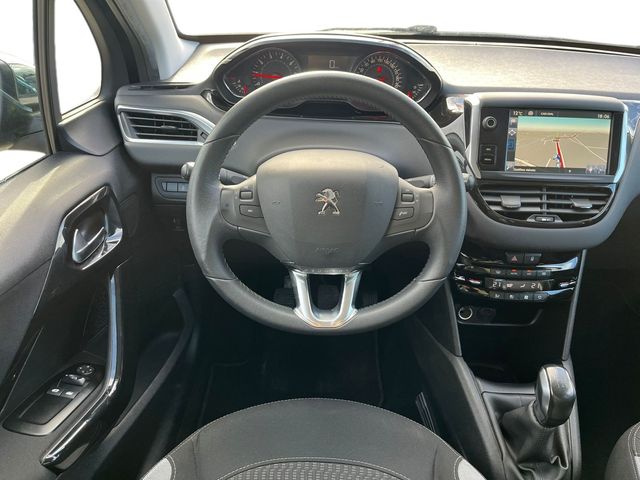 Peugeot 208 Gasolina 82cv 2015