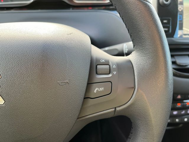 Peugeot 208 Gasolina 82cv 2015