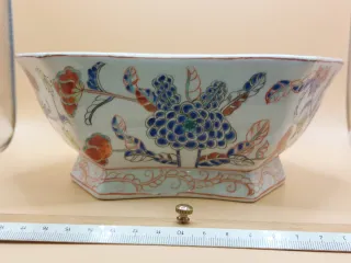 Cuenco hexagonal porcelana Kutani peces