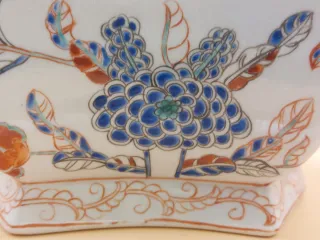 Cuenco hexagonal porcelana Kutani peces