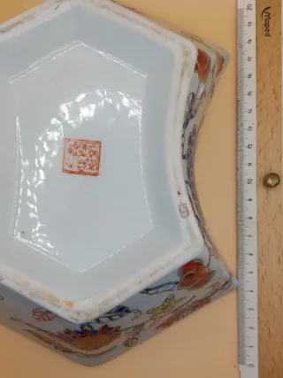 Cuenco hexagonal porcelana Kutani peces