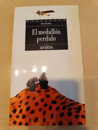 El medallón perdido (Espacio Abierto / Open Spa...